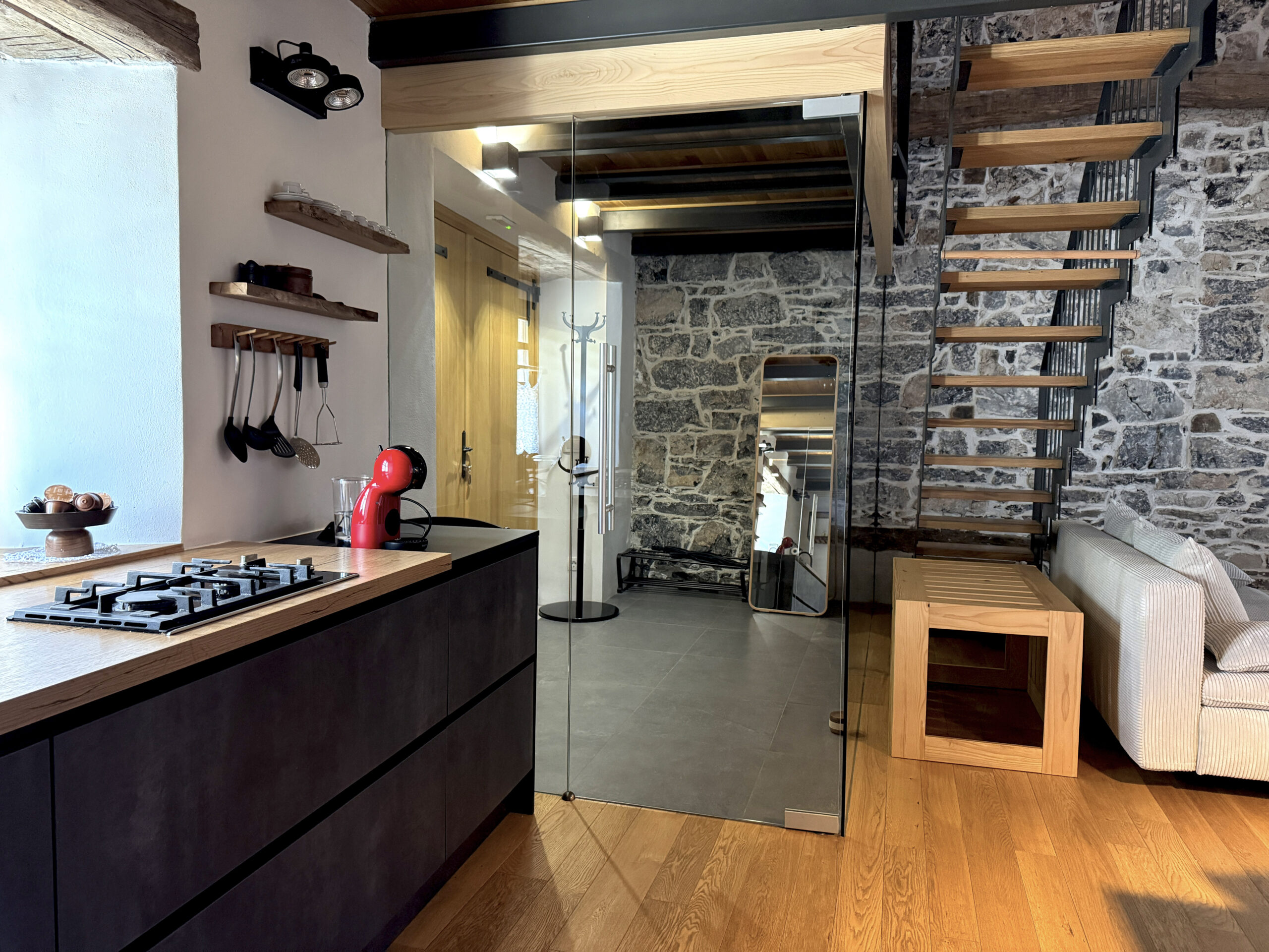 Vila Kobdilj 1835, apartma Kajža